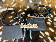 Load image into Gallery viewer, Checkered Wristlet Wallets
