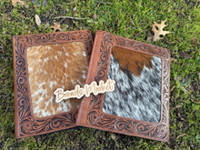 Load image into Gallery viewer, Tooled Cowhide Lined Planner
