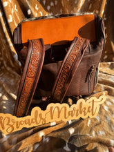 Load image into Gallery viewer, Cowhide Tooled Hatched Leather Backpack
