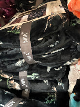 Load image into Gallery viewer, MIA Alona Black Cowboy Super Plush Blanket
