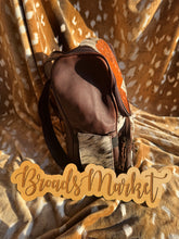 Load image into Gallery viewer, Cowhide Tooled Hatched Leather Backpack
