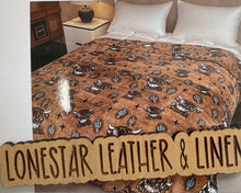 Load image into Gallery viewer, Oliver Orange Highland Super Plush Queen Blanket S36
