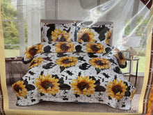 Load image into Gallery viewer, Sunflower Cow Bedding Set
