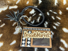 Load image into Gallery viewer, Checkered Wristlet Wallets

