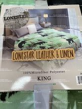 Load image into Gallery viewer, Mark Green Bear A44 Super Plush Blanket
