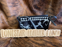 Load image into Gallery viewer, Checkered Cowhide Shoulder Purse
