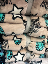 Load image into Gallery viewer, Highland Concho Super Plush Blanket

