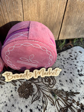 Load image into Gallery viewer, Pink Suede Leather Bootstitch Jewelry Case
