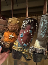 Load image into Gallery viewer, RA3815 Set of 6 Boot Ornaments
