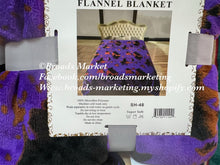 Load image into Gallery viewer, Queen Purple Cow Plush Blanket
