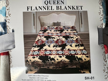 Load image into Gallery viewer, Queen Aztec Cow Blanket
