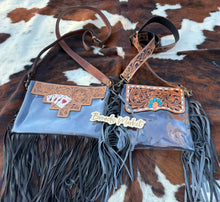 Load image into Gallery viewer, Stadium Clear Leather Crossbody Purse Cards &amp; Concho
