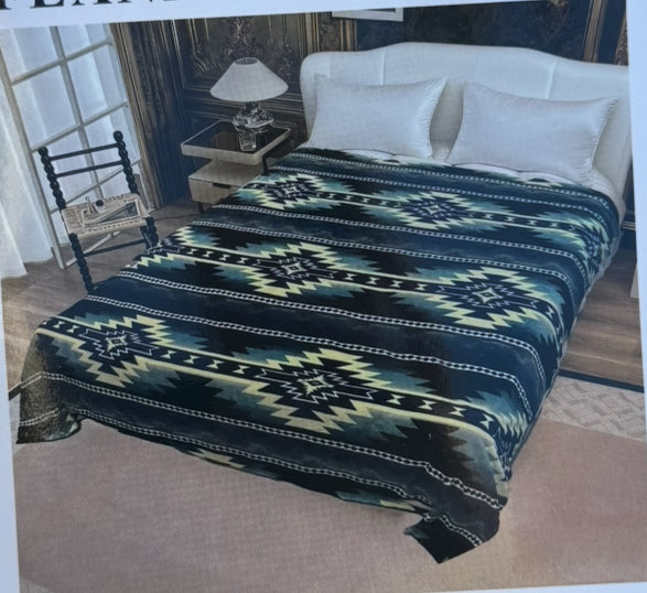 Navy Aztec Naveen Super Plush Blanket S9