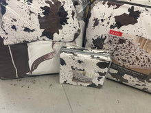 Load image into Gallery viewer, 6 Piece Plush Cow Print Bedding Set
