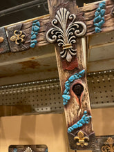 Load image into Gallery viewer, Fleur de Lys Cross Set
