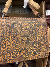 Load image into Gallery viewer, Tooled Cowskull Chain Purse
