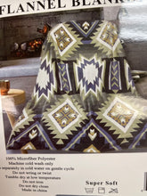 Load image into Gallery viewer, Southwestern Twin Plush Blankets
